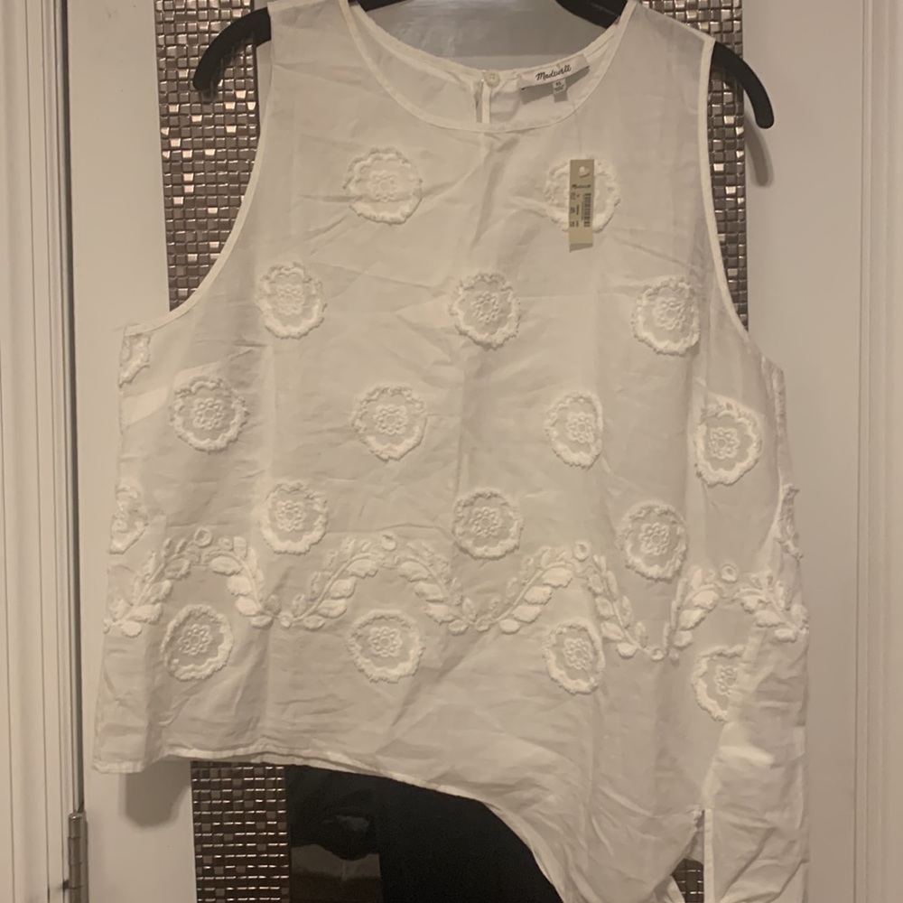 NWT….Madewell 100% cotton tank!